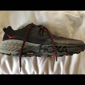 Hoka Speedgoat 4